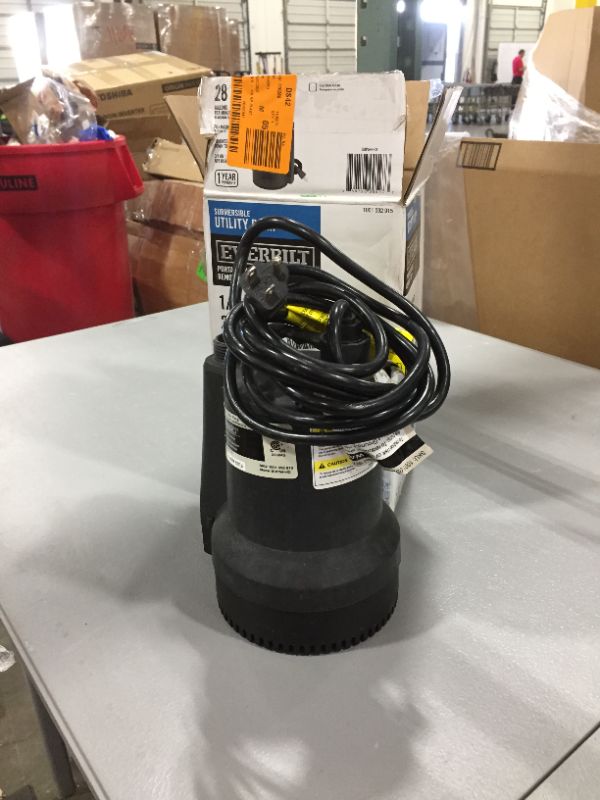 Photo 2 of 1/6 HP Plastic Submersible Utility Pump