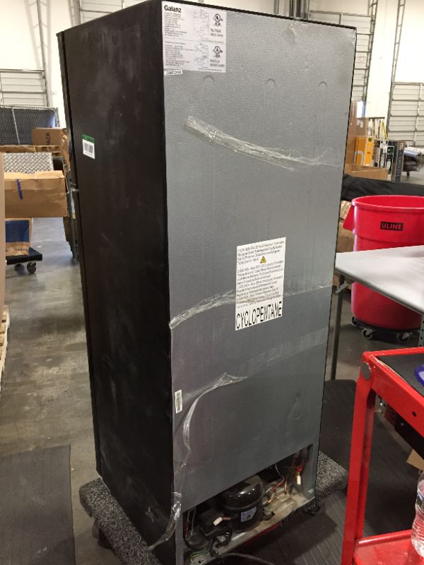 Photo 6 of 7.6 cu. ft. Top Freezer Refrigerator with Dual Door in Black
