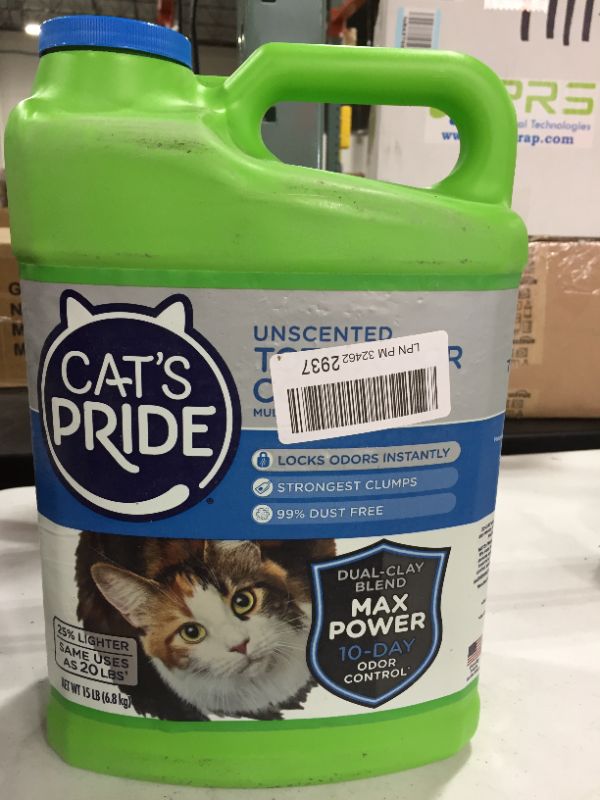 Photo 2 of Cat's Pride Total Odor Control, Unscented Multi-Cat Clumping Litter, Odor Locking and 99% Dust Free, 15 lbs.