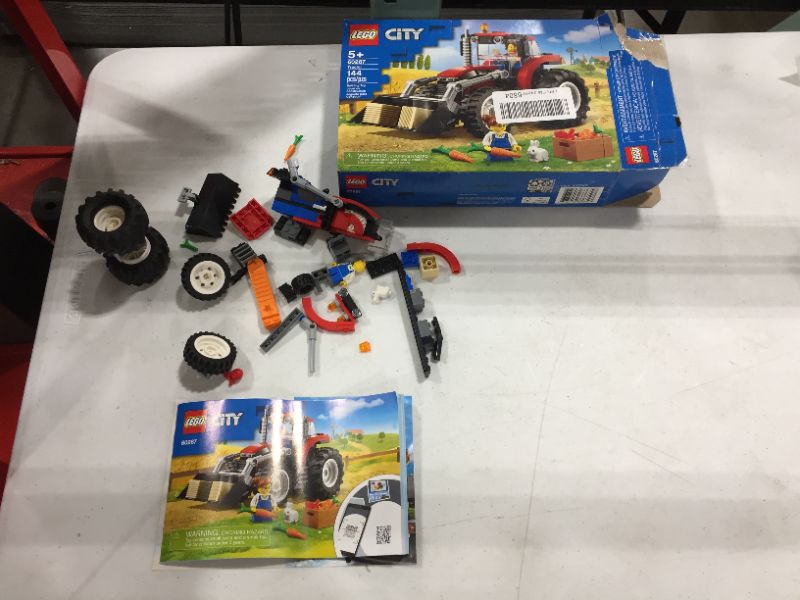 Photo 1 of LEGO City Tractor Building Kit 60287