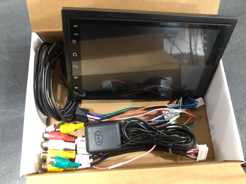 Photo 1 of UNIVERSAL HEAD UNIT STEREO WITH WIRING HARNESS, 7 INCH DISPLAY