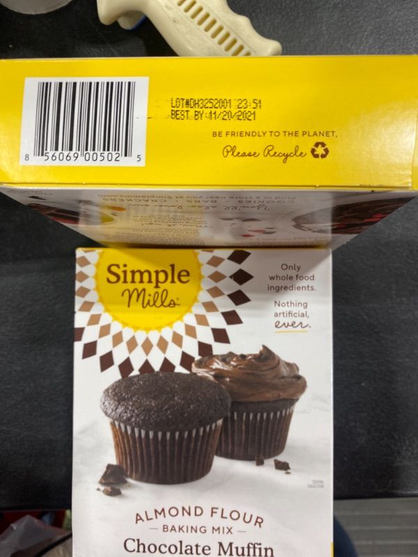 Photo 2 of Simple Mills Almond Flour, Gluten Free Chocolate Cake Baking Mix, Muffin Pan Ready Made with whole foods, Packaging May Vary, 11.2 Oz, PACK OF THREE EXP 11.20.2021
