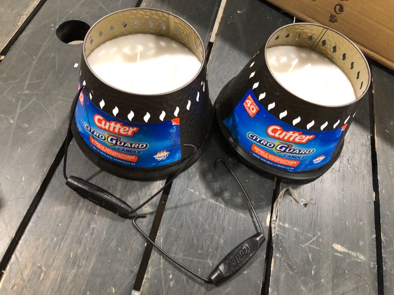 Photo 2 of 20 oz. CitroGuard Triple Wick Citronella Candle Pack Of 2