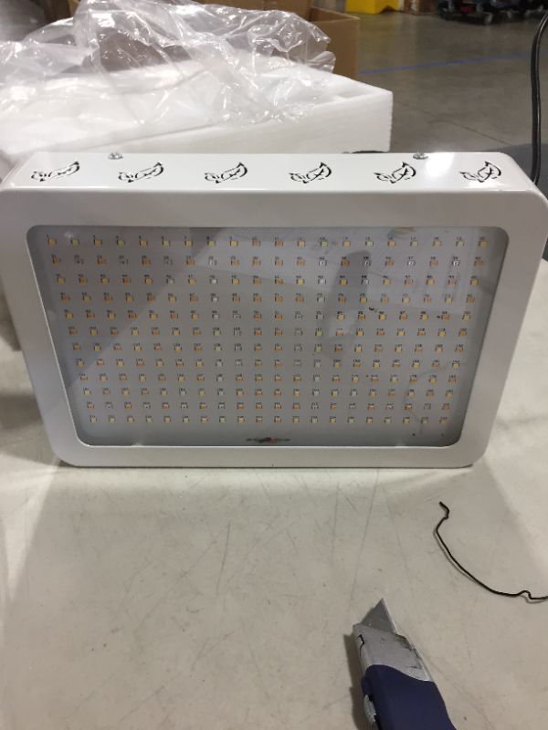 Photo 1 of LED Grow Light, 100-300W