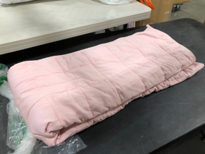 Photo 1 of 48 X 64 INCHES WEIGHTED BLANKET, PINK, 12 LBS