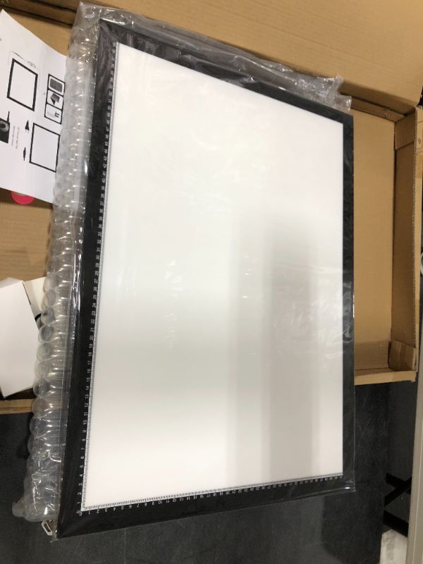 Photo 2 of HSK A2 Light Box Light Pad Aluminium Frame Super Thin 6.5mm/0.26inches Touch Dimmer 20W Super Bright LED 12V 2A Adapter…
