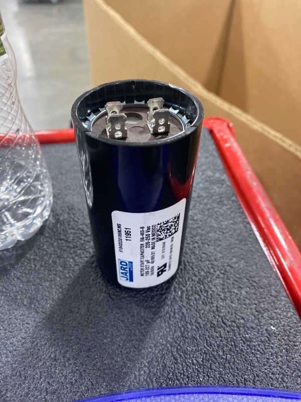 Photo 2 of 189-227 MFD Round Start Capacitor (220/250V)
