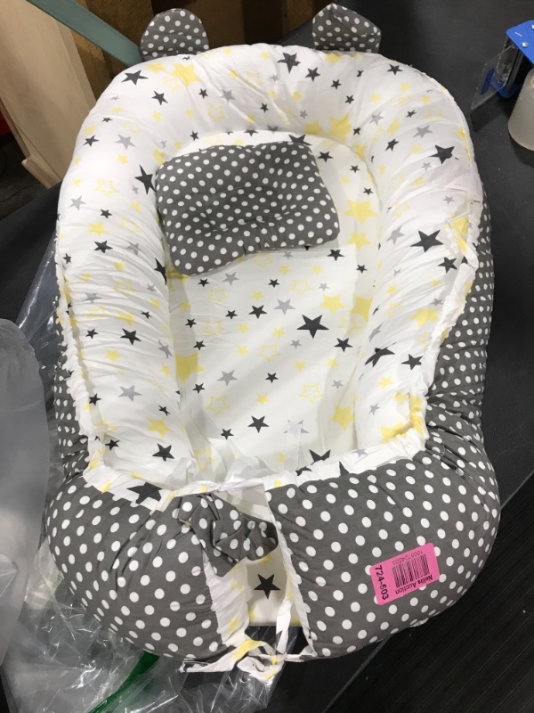 Photo 1 of bean lala baby bassinet, Grey polka dots, with stars