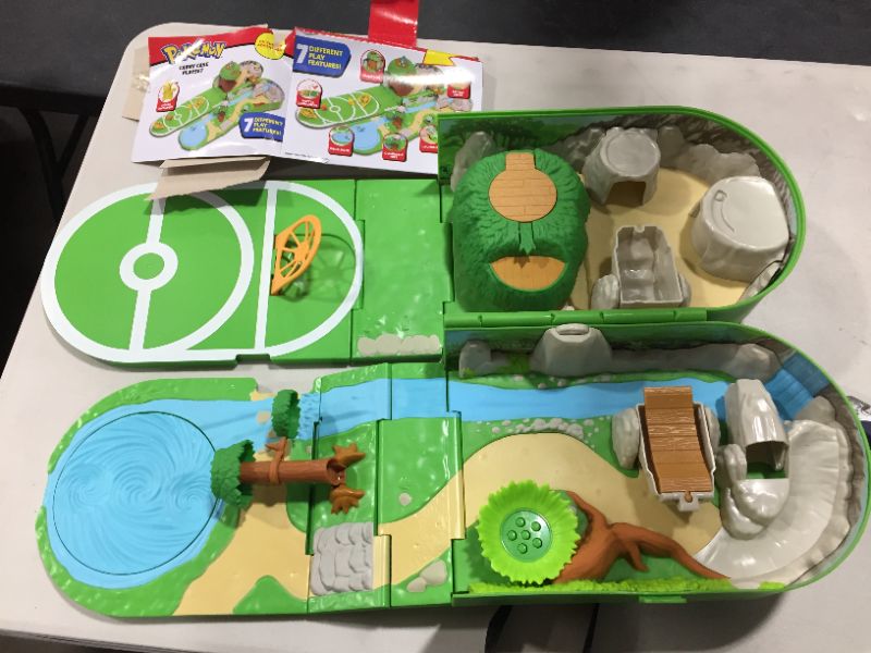 Photo 1 of POKEMON CARRY CASE PLAYSET