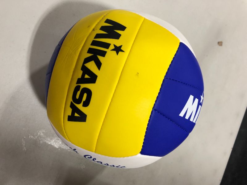 Photo 1 of Mikasa VX20 Beach Classic Volleyball White
