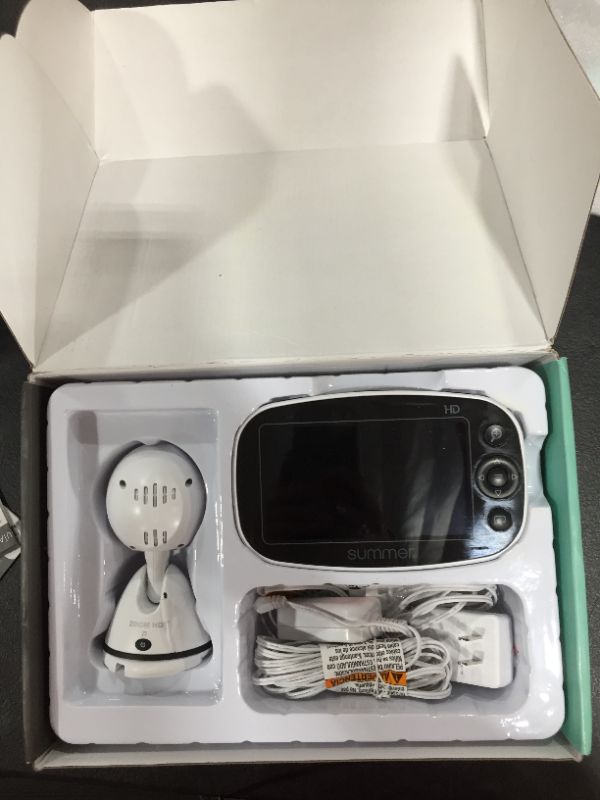 Photo 1 of Summer Infant Baby Pixel Zoom HD 5.0 Inch High Definition Video Monitor
