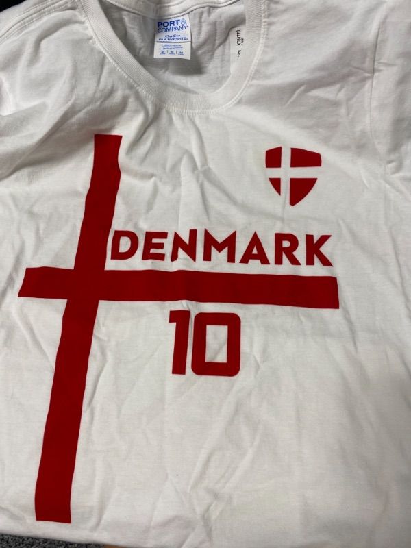 Photo 1 of Denmark 10 Tshirt size M