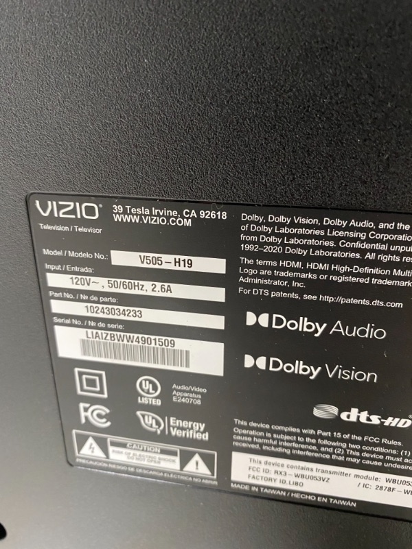 Photo 4 of VIZIO 50" Class V-Series 4K HDR Smart TV - V505-H19