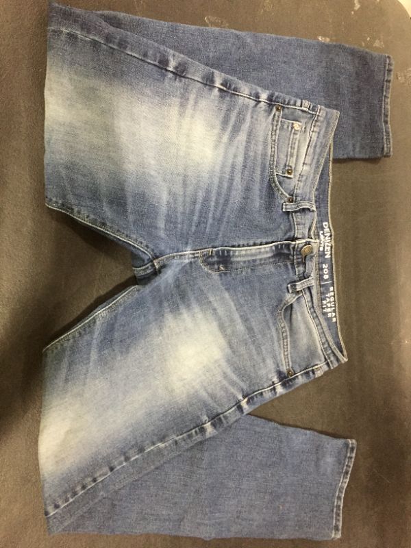 Photo 1 of DENIZEN® from Levi's® Men's 208™ Regular Fit Taper Jeans SIZE 33W 32L