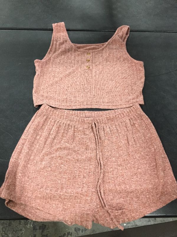 Photo 1 of Red Crop Top Size XL And Red Shorts Size L