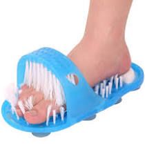 Photo 1 of Fresh Feet Foot Scrubber, Clean and Massage Your Feet without Bending, Use in the Shower, As Seen on TV