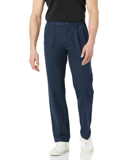 Photo 1 of Amazon Essentials Men's Classic-fit Wrinkle-Resistant Pleated Chino Pant
