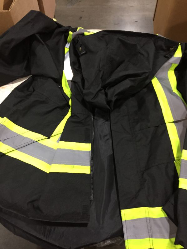 Photo 1 of Viking Men's Professional Insulated Journeyman Fr Waterproof Flame Resistant Jacket