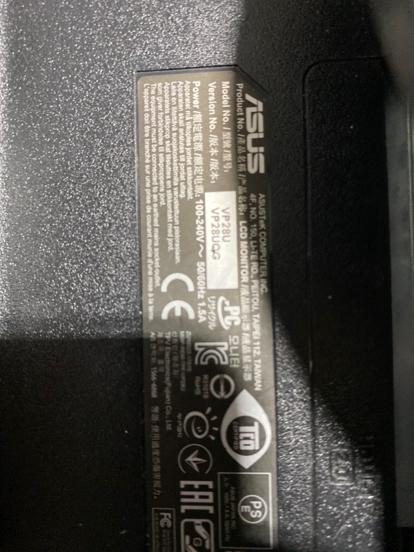 Photo 3 of ASUS VP28UQG 28-inch 4K / UHD 3840 x 2160 1ms DP HDMI Adaptive Sync / FreeSync Eye Care Monitor, Black
