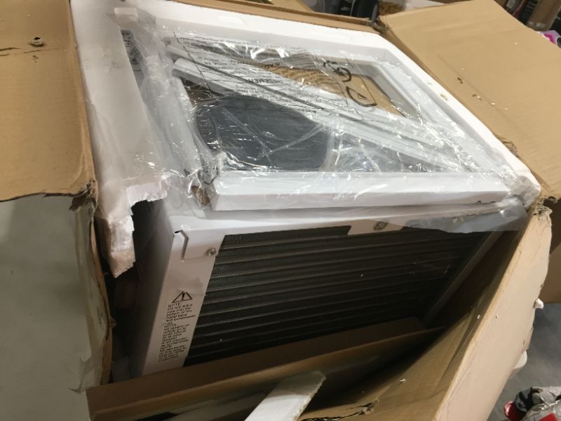 Photo 1 of GE 5,000 BTU Mechanical Window Air Conditioner, Cools up to 150 sq. Ft, Easy Install Kit Included, 5000 115V, White
