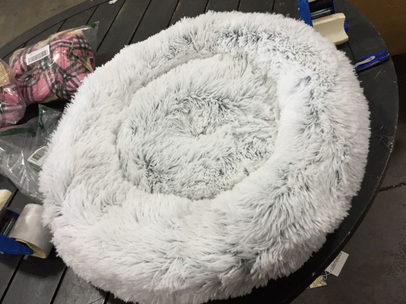 Photo 1 of Dog Bed Donut Medium 