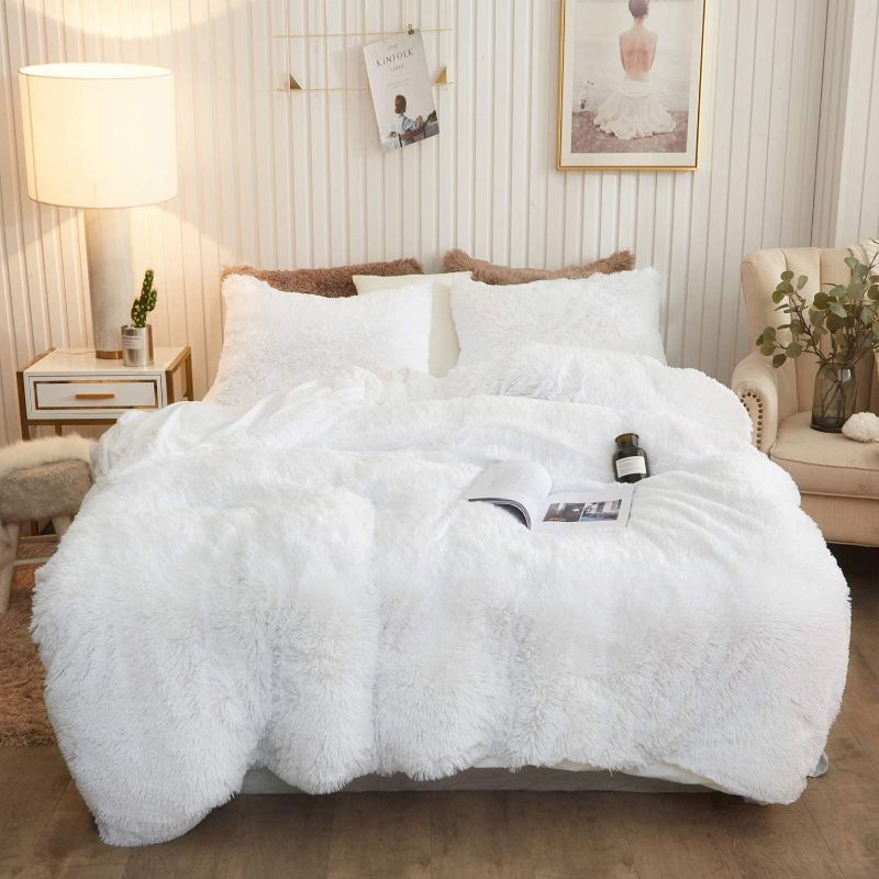 Photo 1 of XeGe Plush Shaggy Duvet Cover Set Luxury Ultra Soft Crystal Velvet Bedding Sets 2 Pieces(1 Faux Fur Duvet Cover + 1 Faux Fur Pillowcase),Zipper Closur(Twin,White)
