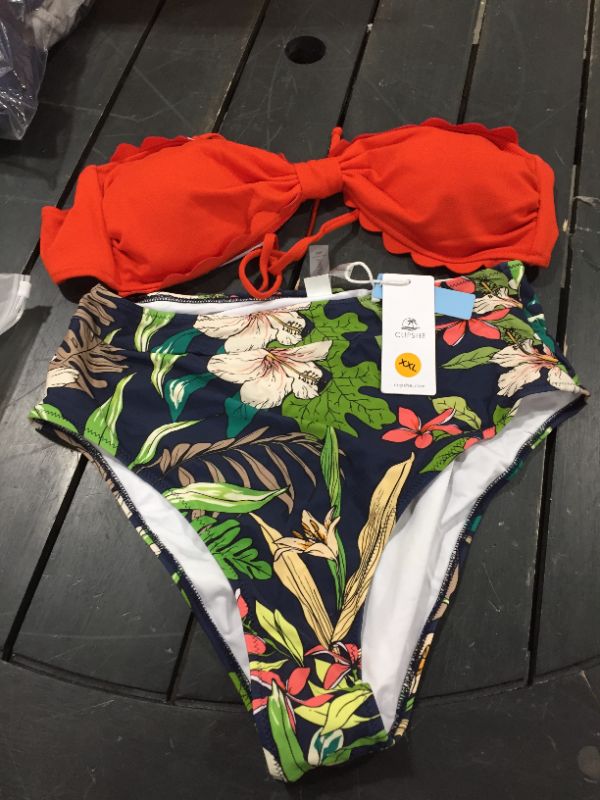 Photo 1 of CUPSHE TROPICAL 2 PIECE XXL