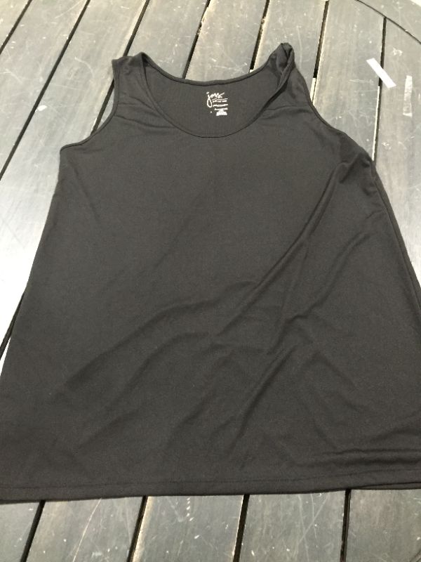 Photo 2 of JUST MY SIZE Women's Plus Size Cooldri Performance Scoopneck Tank Top 16W