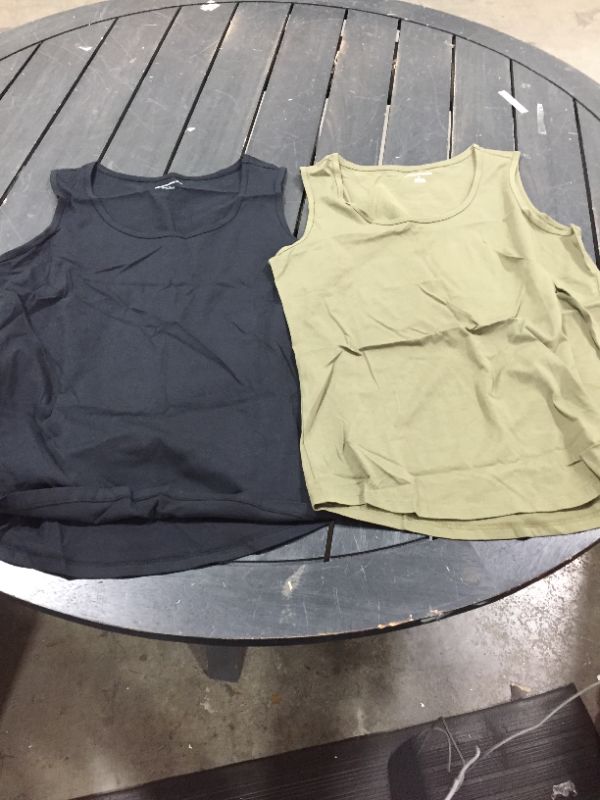 Photo 1 of Amazon Essentials Men's 2-Pack Performance Tech Muscle Tank
MEDIUM