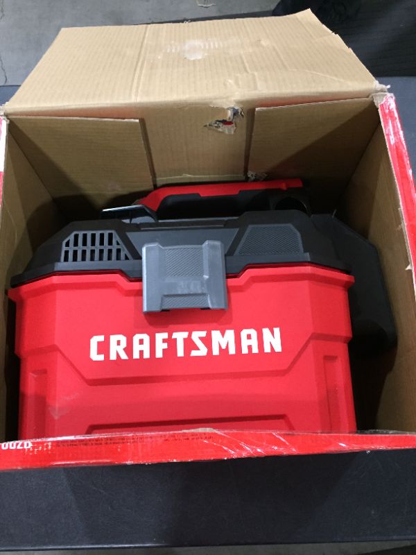 Photo 2 of Craftsman Vac, Wet/Dry, 2 Gallon