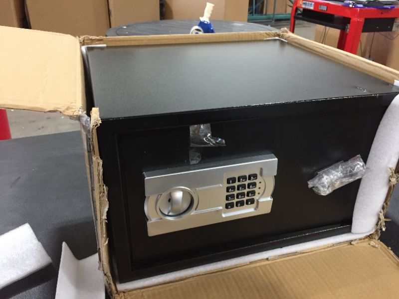 Photo 1 of AMAZON BASICS SAFE