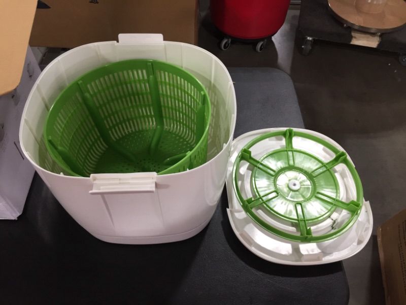 Photo 4 of Laundry PODtrade NonElectric Washing Device