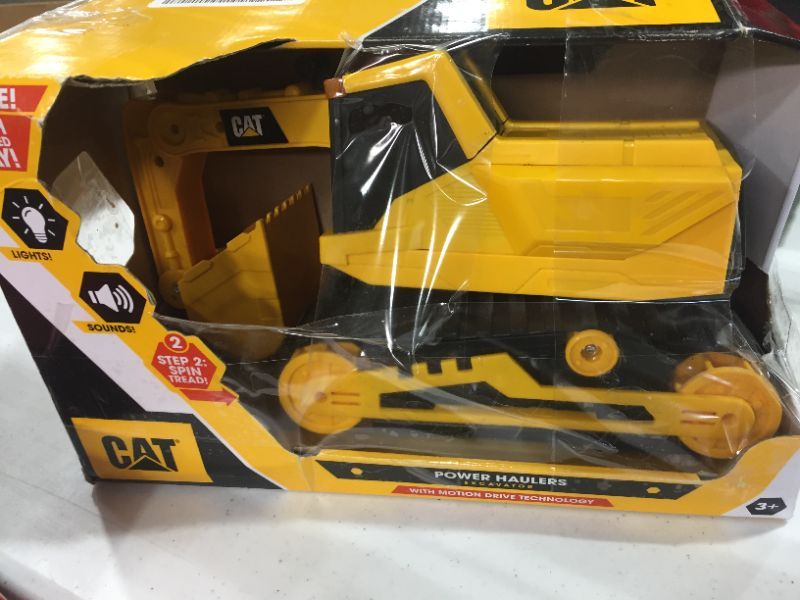 Photo 2 of CatToysOfficial Cat Construction Power Haulers Excavator Toy Yellow