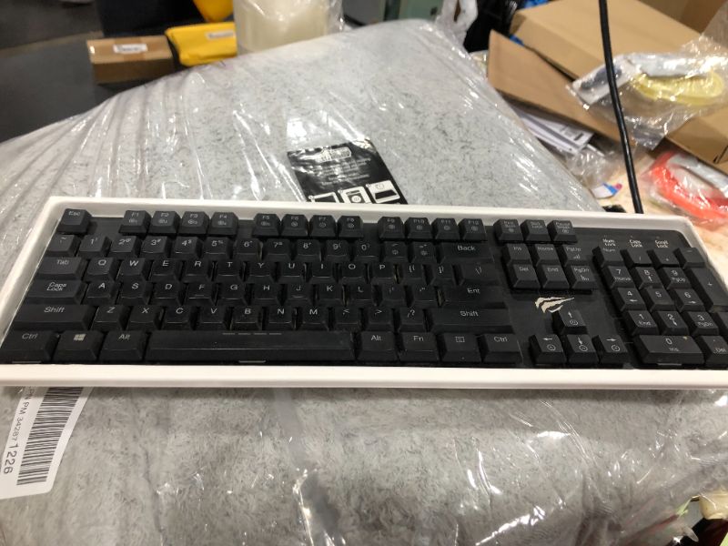 Photo 3 of HAVIT HV-KB395L Low Profile Mechanical Keyboard, 104-Key, Programmable, RGB, Kailh PG1350
