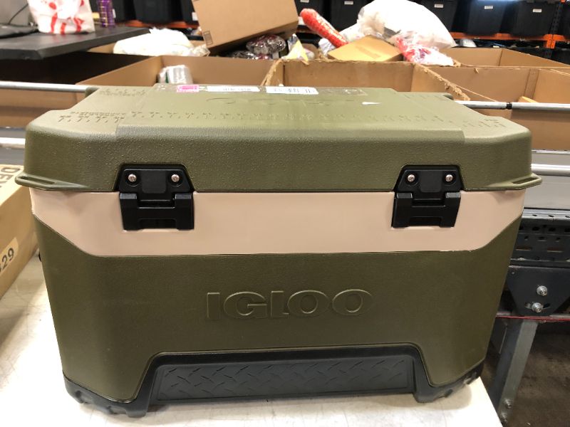 Photo 2 of Igloo BMX 52qt Cooler - Green