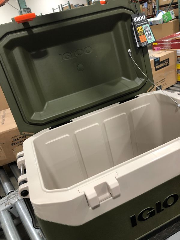 Photo 5 of Igloo BMX 52qt Cooler - Green