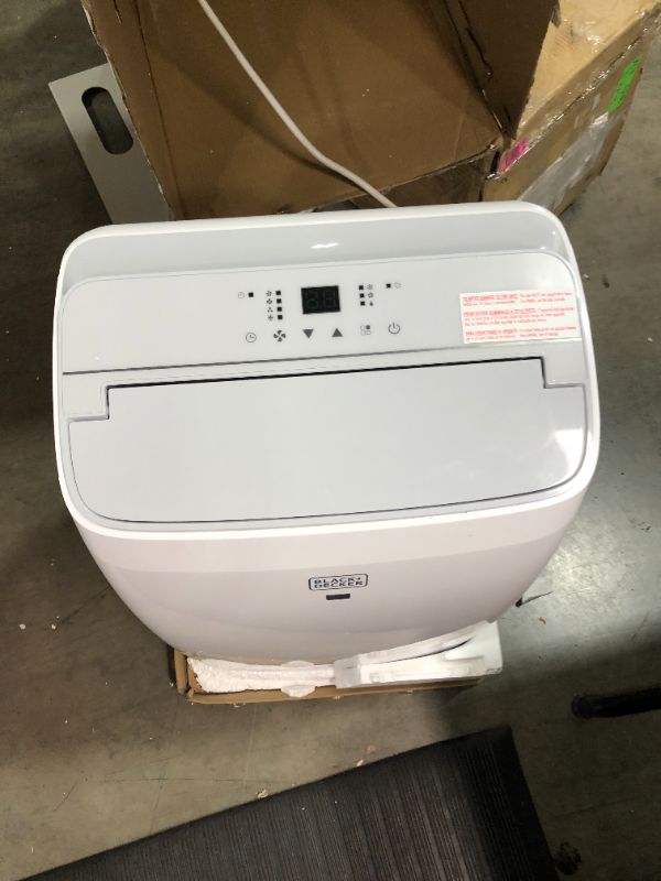 Photo 1 of BLACK+DECKER BPT10WTB Portable Air Conditioner with Remote Control, 10,000 BTU SACC/CEC (14,000 BTU ASHRAE), Cools Up to 450 Square Feet, White