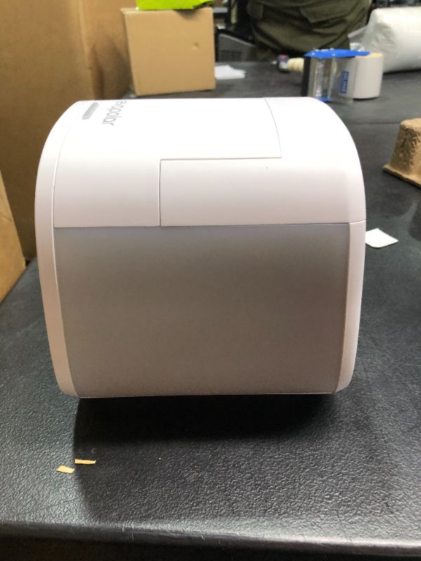 Photo 4 of Evapolar evaCHILL Portable Conditioner Small Personal Evaporative Air Cooler and Humidifier Fan Mini AC, medium, Opaque White