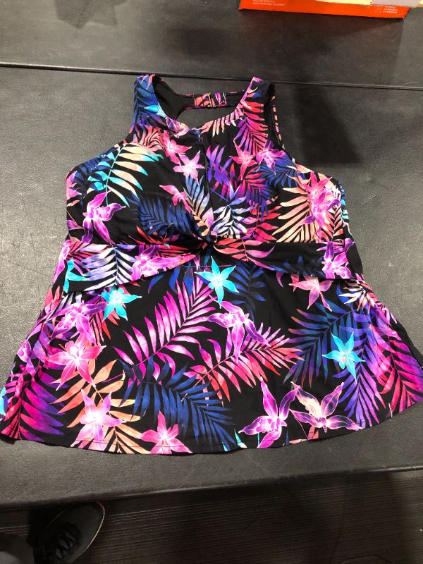 Photo 1 of 24th & Ocean Women's High Neck Twist Tankini Swimsuit Top 20W
