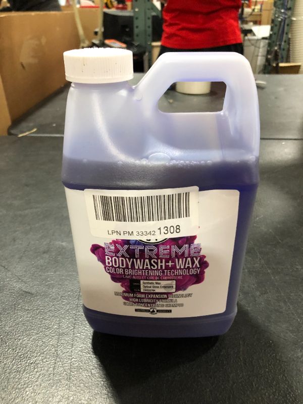 Photo 1 of Chemical Guys Cws20764 Extreme Bodywash & Wax Car Wash Soap with Color Brightening Technology, 64. fl. oz