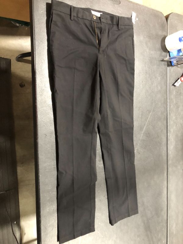 Photo 1 of Amazon Brand - Goodthreads Men's Skinny-Fit 5-Pocket Chino 30x30inches 
