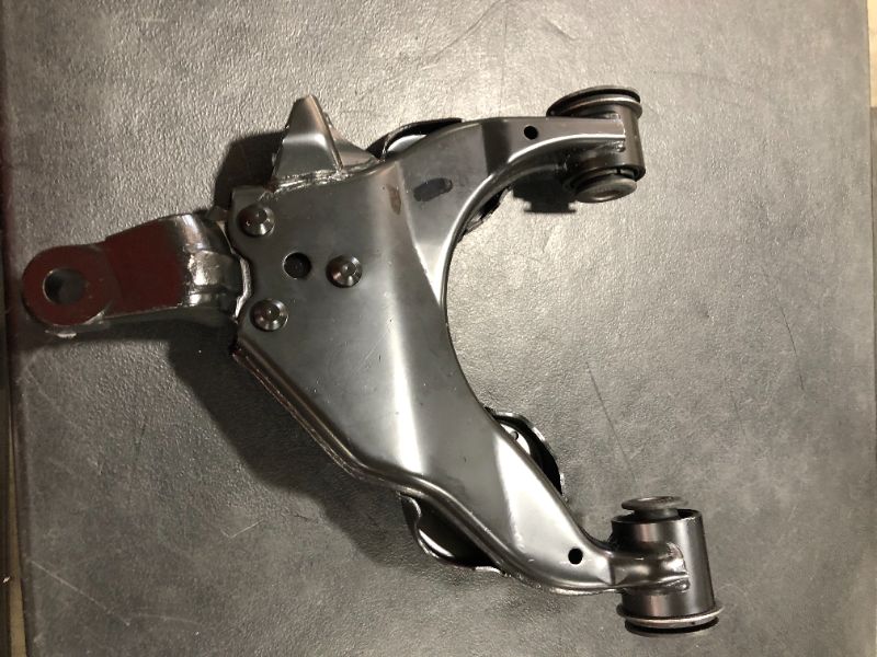 Photo 1 of Control Arm Left Side (Vehicle Unknown) 