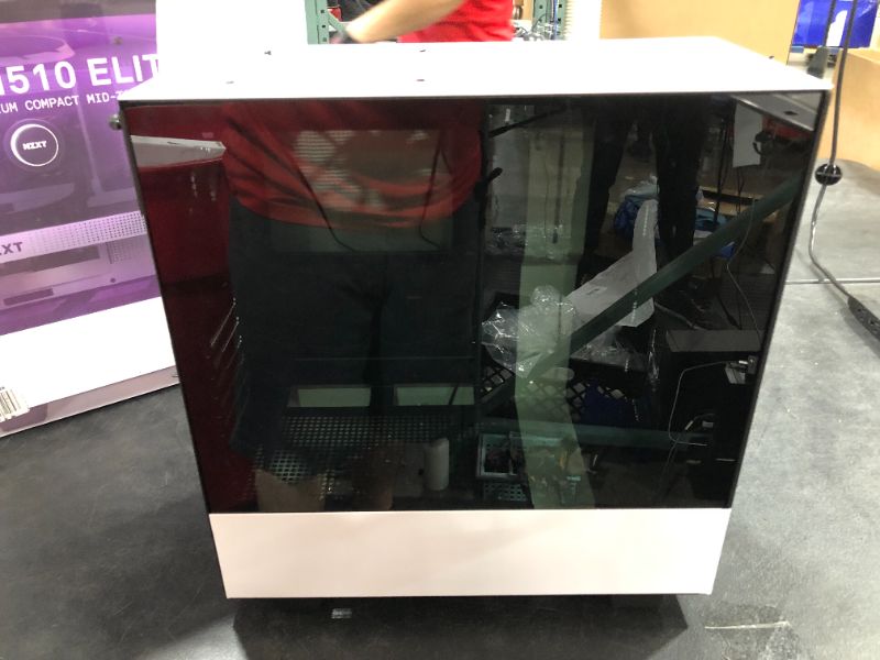 Photo 3 of NZXT Premium Compact Mid-tower ATX Case