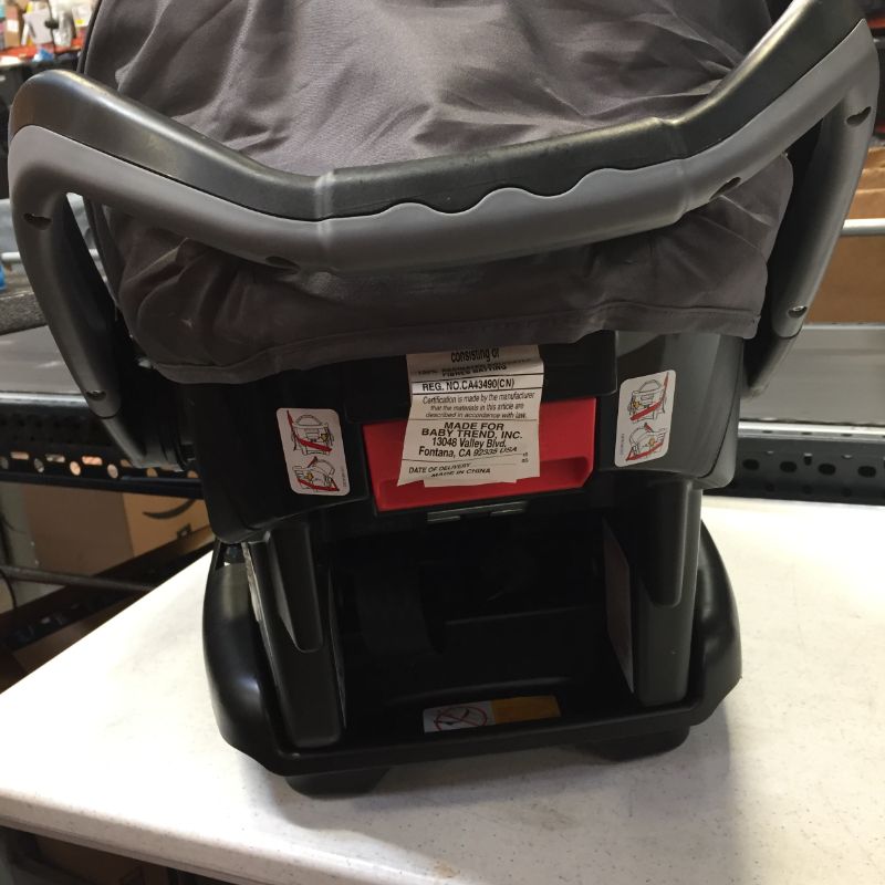 Photo 5 of baby trend car seat and car seat base 