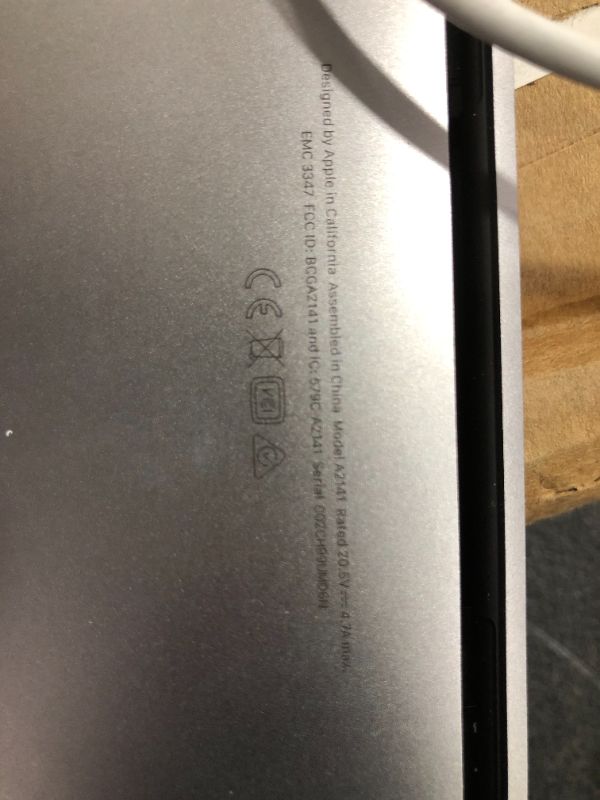 Photo 4 of MacBook Pro 16 (Thunderbolt 3/USB-C) Space Gray