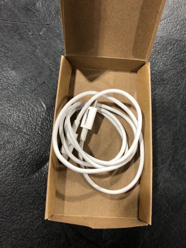 Photo 1 of amazon Samsung Galaxy USB-C Cable (USB-C to USB-C) - White- US Version with Warranty