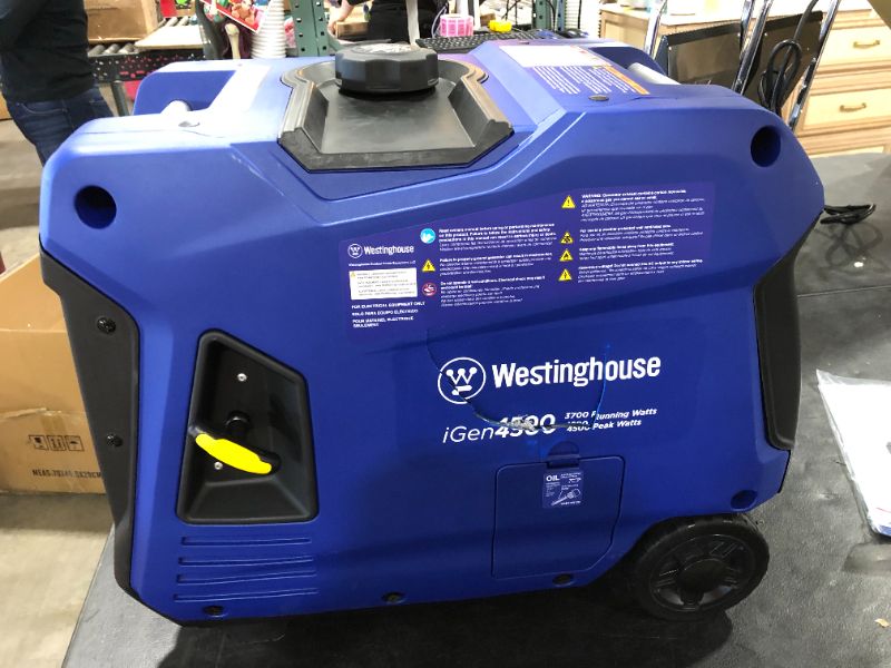 Photo 2 of Westinghouse iGen4500 Electric Start Portable Inverter Generator 3700 Rated & 4500 Peak Watts