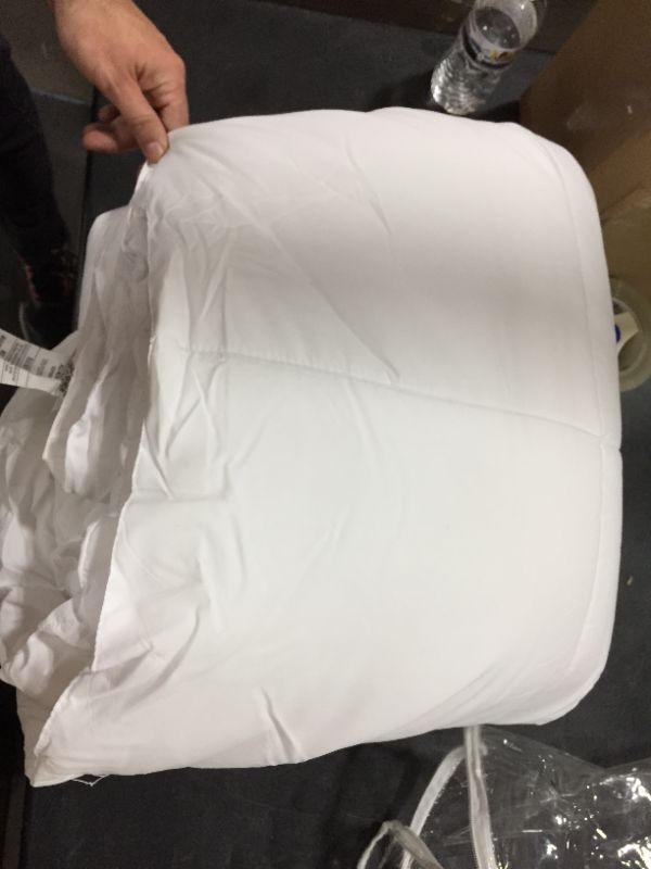 Photo 2 of California king size white comforter