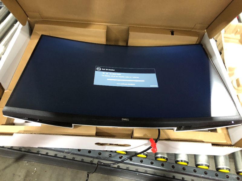 Photo 3 of Dell S3222HN 32-inch FHD 1920 x 1080 at 75Hz Curved Monitor, 1800R Curvature, 8ms Grey-to-Grey Response Time (Normal Mode), 16.7 Million Colors, Black (Latest Model)
