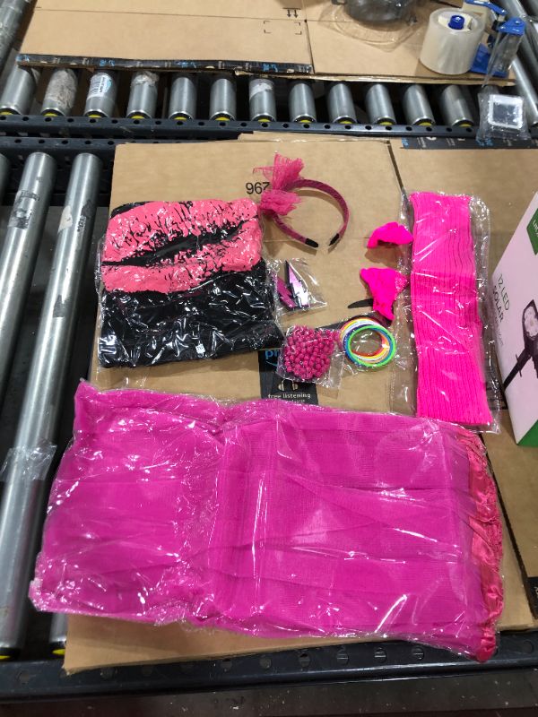 Photo 2 of 80s Costume Accessories Set T-Shirt Tutu Headband Earring Necklace Leg Warmers
3XL